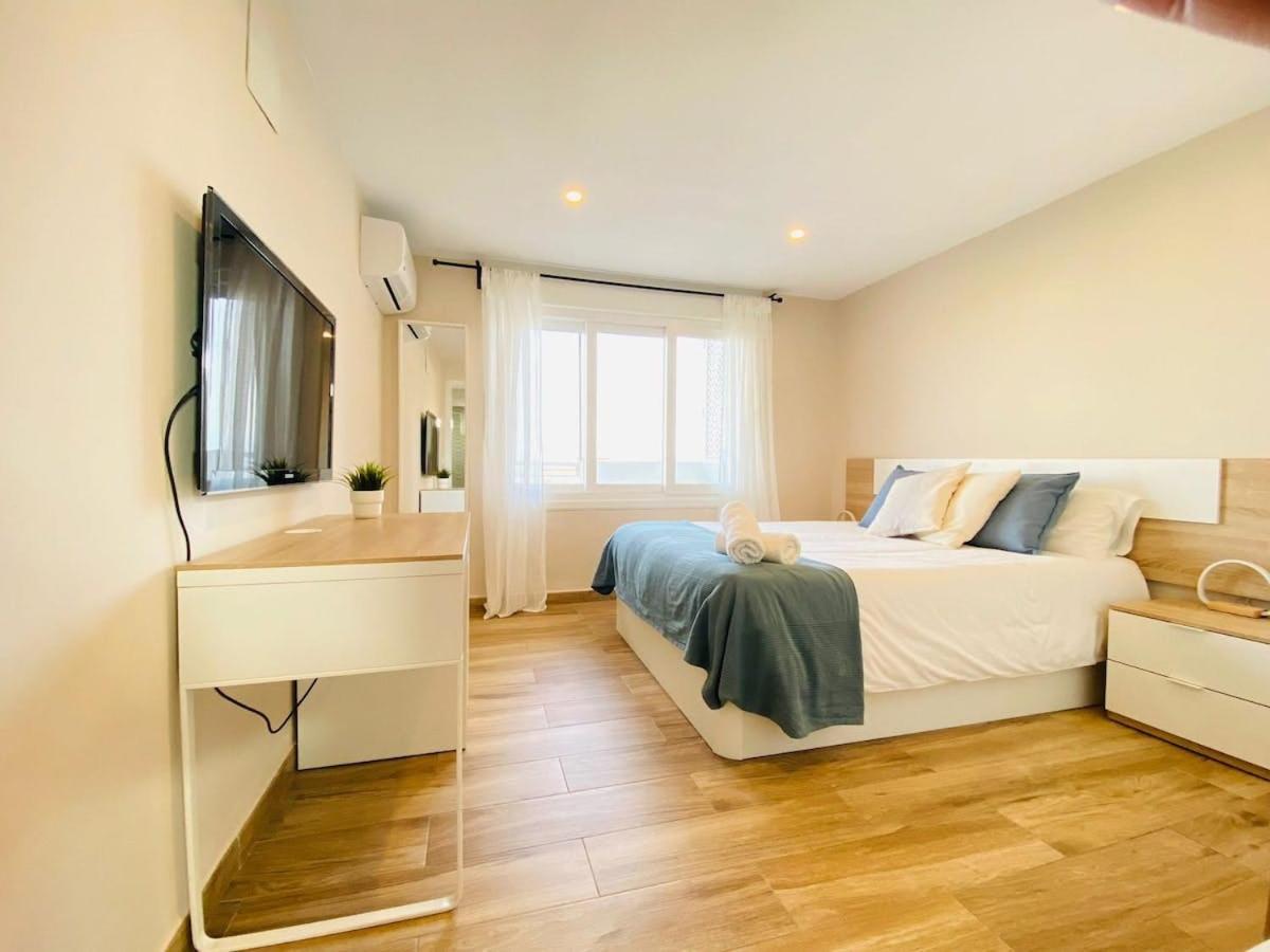 Moderno Apartamento Con Vistas Al Mar -Бенальмадена Экстерьер фото